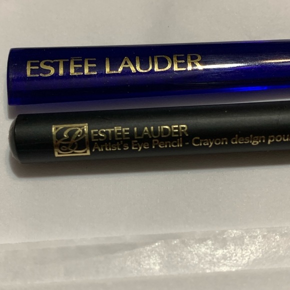 Estée Lauder Black Eyeliner / Eyeshadow Brush - Picture 7 of 11